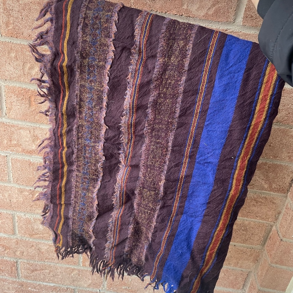 Wilfred 100% wool scarf